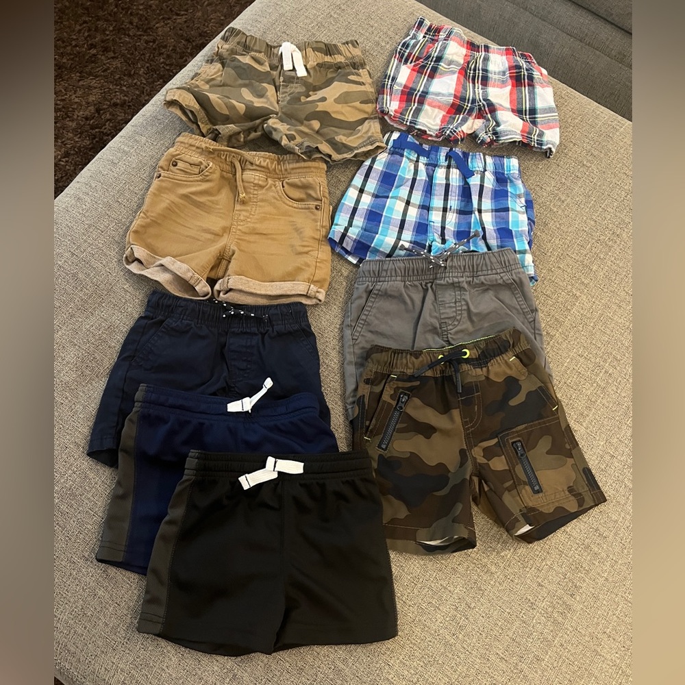 9 pairs of size 12 month boys shorts